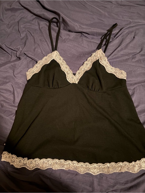 ROMWE Tops - ROMWE Black Camisole with Cream Lace Trim